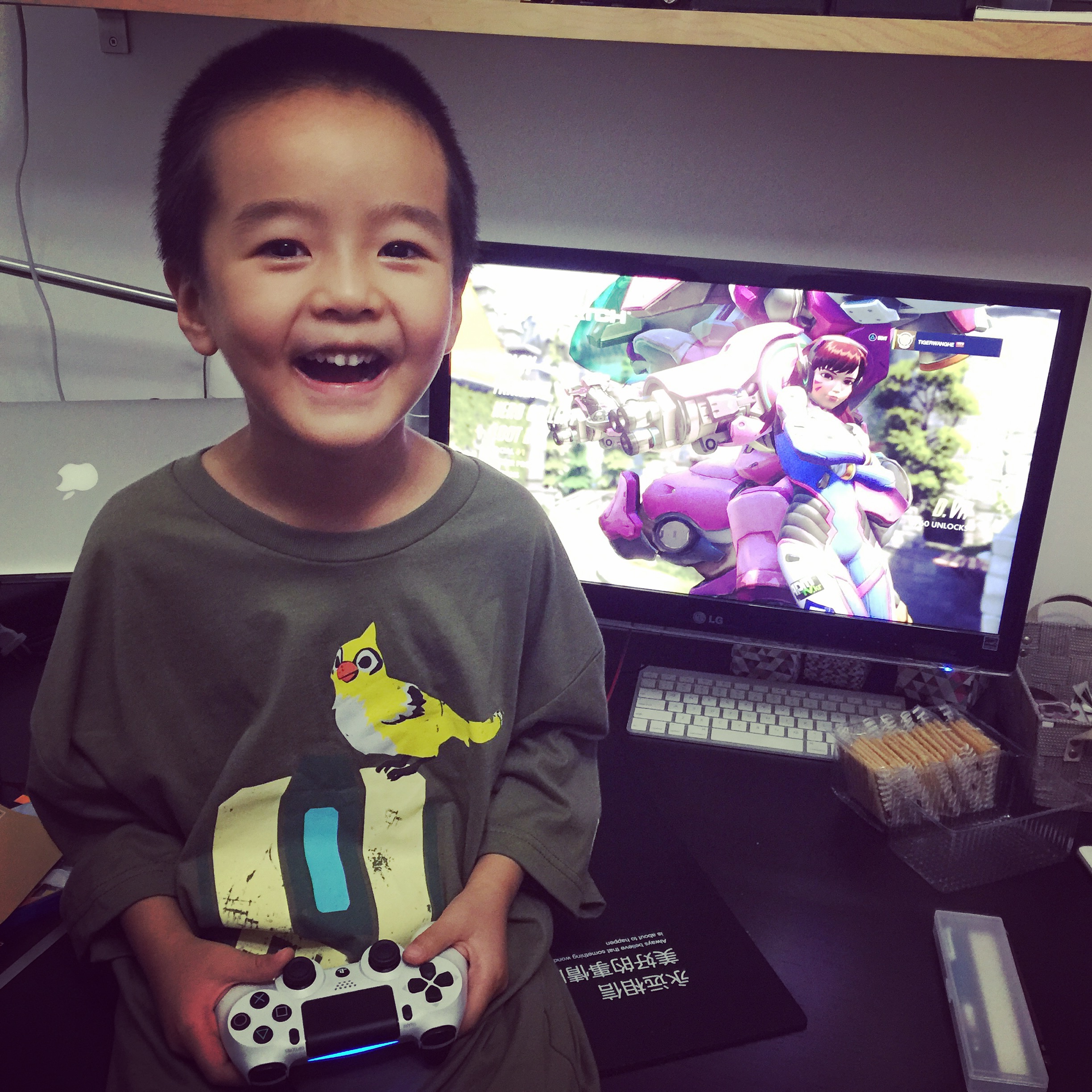 Kid & Overwatch